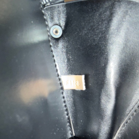 Black Truck Women's Bag - Picture 12 of 16